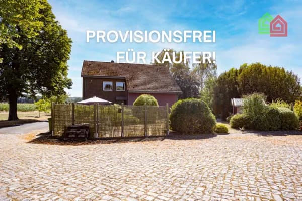 Immobilie in Bissendorf - Attraktives Zweifamilienhaus in Alleinlage mit großem Grundstück in Bissendorf / Jeggen - Bild 0