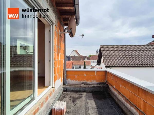 Immobilie in Groß-Gerau - Raumwunder für Familien: Großzügiges Einfamilienhaus mit Entwicklungspotenzial in Groß-Gerau - Bild 1