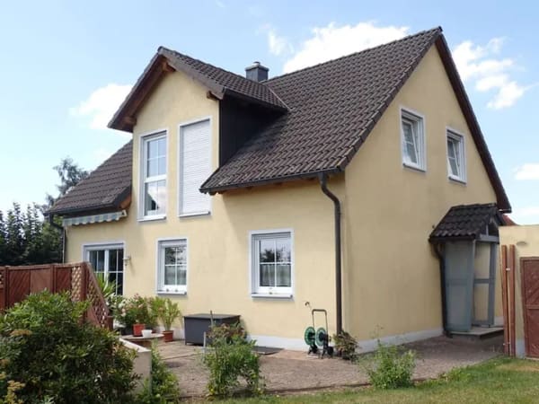 Immobilie in Marktleugast - Einziehen und Wohlfühlen - Ihr Einfamilienhaus in Marktleugast - Bild 0