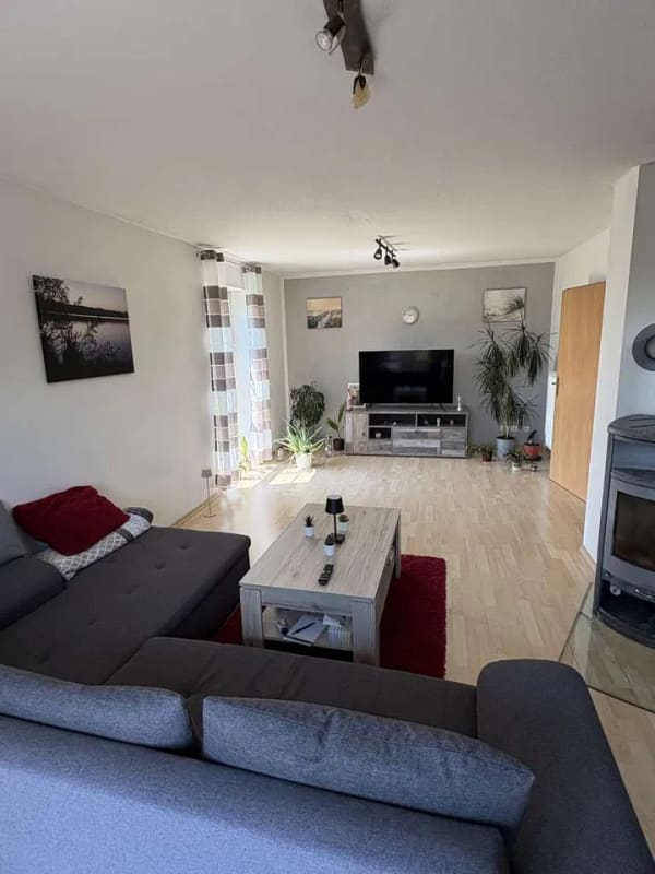 Immobilie in Marktleugast - Einziehen und Wohlfühlen - Ihr Einfamilienhaus in Marktleugast - Bild 2