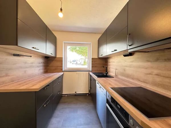 Immobilie in Engstingen - Ankommen, einziehen, wohlfühlen – charmante Wohnung mit Balkon und Stellplatz - Bild 1
