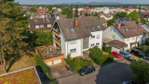Immobilie in Gundelfingen - Gut geschnittene 4-Zimmer-Wohnung mit großem Gartenanteil - Bild 0