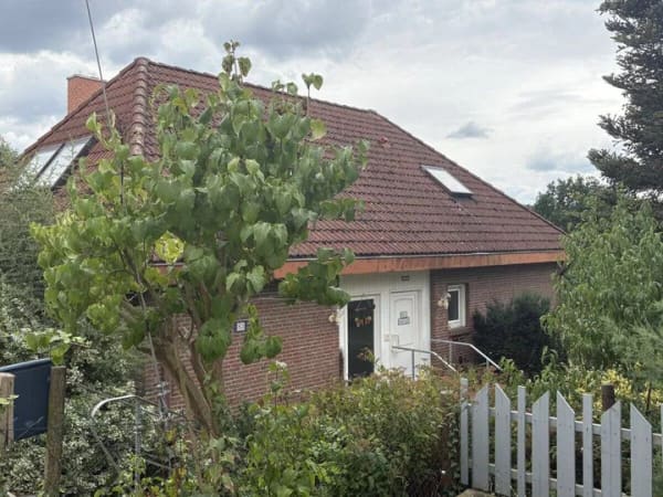 Immobilie in Berga/Elster - Zuhause mit Herz - Hochwertiges Familienhaus in Mosen - Bild 2