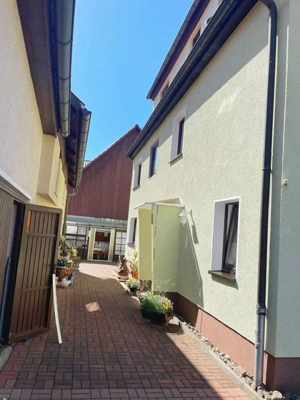 Immobilie in Floh-Seligenthal - Zweifamilienhaus in Floh-Seligenthal - Bild 2