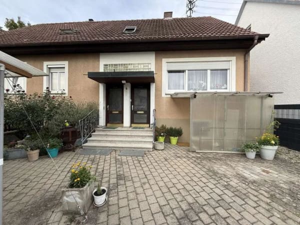 Immobilie in Altshausen - Klein aber mein - Doppelhaushälfte im Zentrum von Altshausen - Bild 0