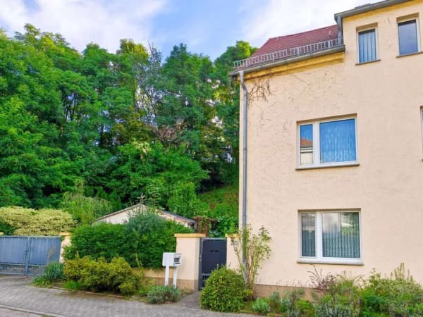 Immobilie in Borna - Haus Eleonora – Charaktervolles Zweifamilienhaus mit Südterrasse, Werkstatt und Ausbaureserve - Bild 3