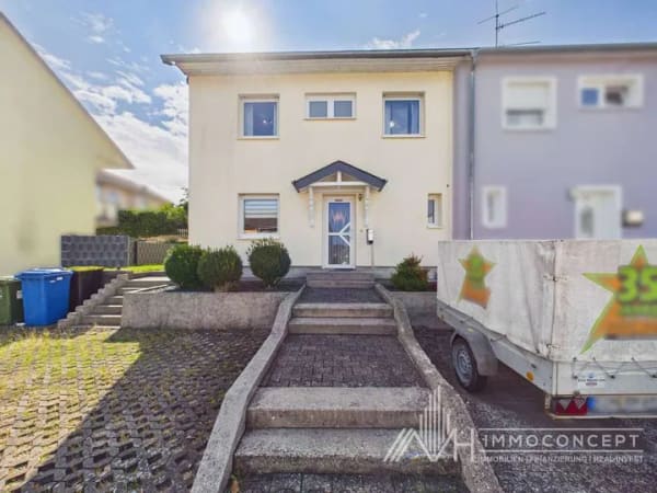 Immobilie in Kirchberg - Gepflegte Doppelhaushälfte | 5ZK2B | großzügige Raumaufteilung | Terrasse & Garten | 55481 Kirchberg - Bild 1