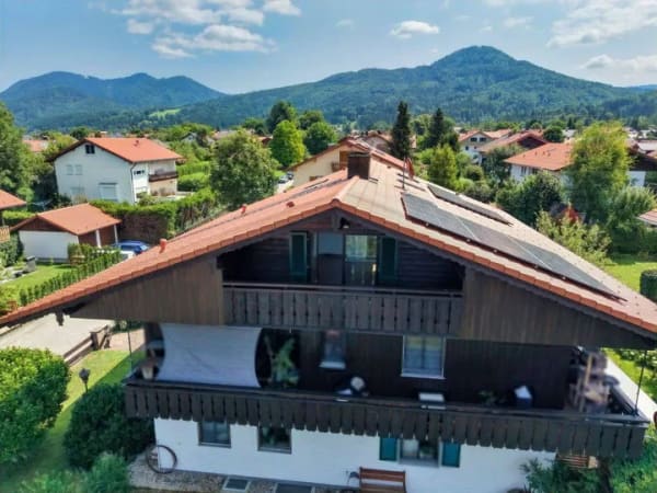 Immobilie in Benediktbeuern - Dachgeschosswohnung mit Weitblick - Bild 3