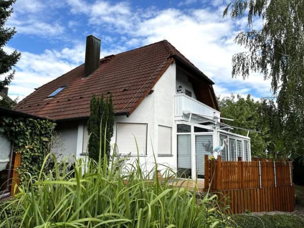 Immobilie in Dietenhofen - Familienglück in Dietenhofen - gepflegtes Einfamilienhaus mit Wintergarten und großem Garten! - Bild 1