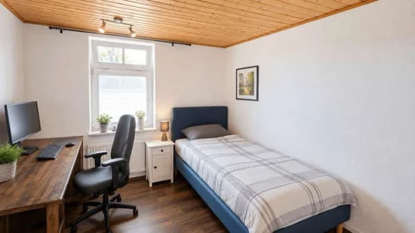 Immobilie in Osten - Einzigartige Wasserlage: 435 m² Wohnfläche, 70 m Bootsanleger, PV & großes Grundstück an der Oste - Bild 3