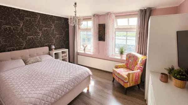 Immobilie in Osten - Einzigartige Wasserlage: 435 m² Wohnfläche, 70 m Bootsanleger, PV & großes Grundstück an der Oste - Bild 4