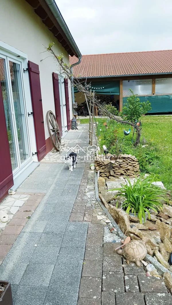 Immobilie in Höttingen - Haus 1877 qm Grund, Barrierefrei BJ 2013 kl. Nebengebäude Tierhaltung Verkehrsanb. Nürnberg München - Bild 2