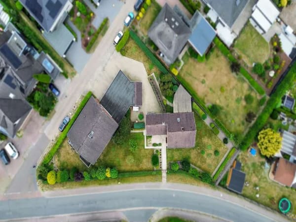 Immobilie in Syke - Naturnahes Einfamilienhaus mit guter Substanz und Modernisierungsbedarf - Bild 1