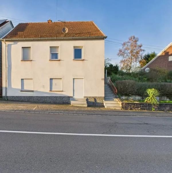 Immobilie in Merchweiler - Gemütliches Einfamilienhaus in Merchweiler - 102 m² Wohnfläche und großer Garten! - Bild 0