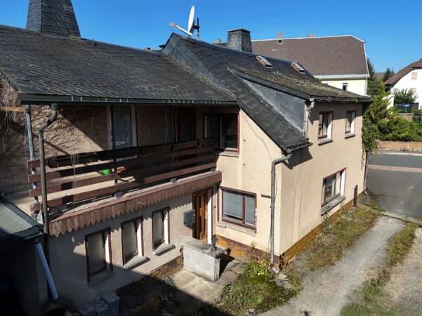 Immobilie in Steinberg - Einfamilienhaus mit Anbau – ideal für Familie und Handwerk in Steinberg - Bild 1