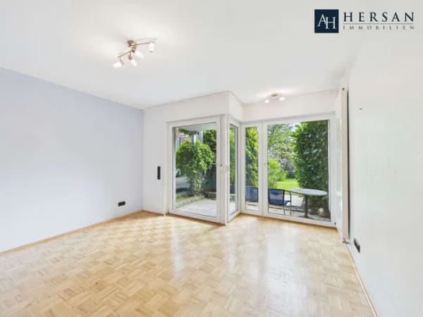 Immobilie in Herzogenrath - Gepflegtes Zweifamilienhaus mit zusätzlicher Wohneinheit in zentraler Lage von Herzogenrath! - Bild 1