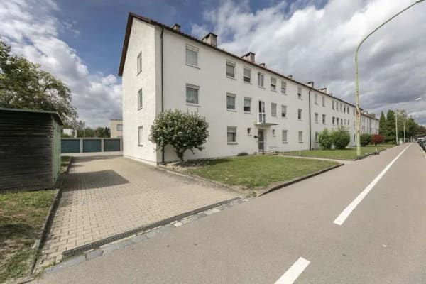 Immobilie in Neu-Ulm - Aus zwei wird eins: Wohnung zentral von Neu-Ulm mit besonderer Aufteilung - Bild 0
