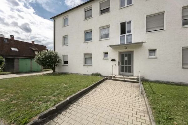 Immobilie in Neu-Ulm - Aus zwei wird eins: Wohnung zentral von Neu-Ulm mit besonderer Aufteilung - Bild 1