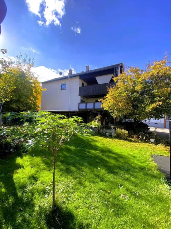 Immobilie in Kämpfelbach - ERSINGEN - Einfamilienhaus für Individualisten mit idyllischem Garten ! - Bild 0