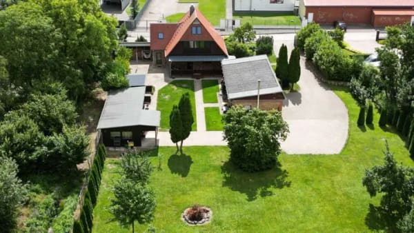 Immobilie in Bernitt - Exklusives Wohnen in Bützow mit großen Grundstück, Garage und Nebengebäude...ruhiges Wohnen und  - Bild 1