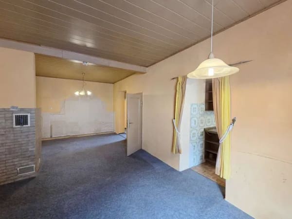 Immobilie in Babenhausen - Hergershausen: Vorderhaus mit großem Gartenanteil - Bild 1