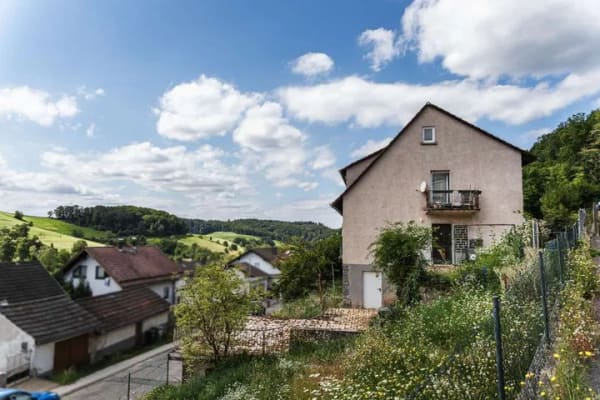Immobilie in Gorxheimertal - Sanierungsbedürftiges 2-Parteienhaus mit vielen Möglichkeiten - Bild 3
