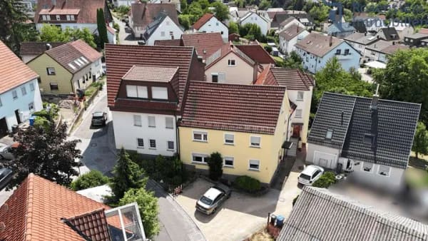 Immobilie in Heubach - Bezahlbares, gepflegtes Häuschen in Heubachs Altstadt mit Garten - Bild 0