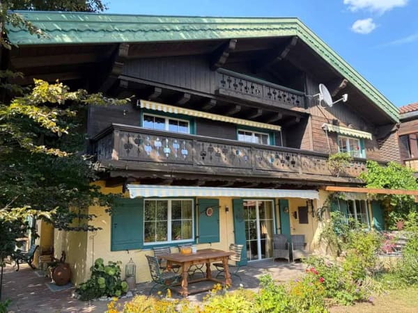 Immobilie in Ruhpolding - Alpenidylle in Ruhpolding – Großzügiges Einfamilienhaus mit Terrasse in beliebter Lage - Bild 0