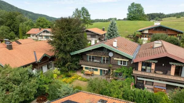 Immobilie in Ruhpolding - Alpenidylle in Ruhpolding – Großzügiges Einfamilienhaus mit Terrasse in beliebter Lage - Bild 4