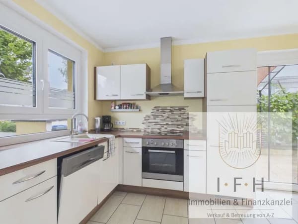 Immobilie in Buggingen - Doppelwohneinheit im Bungalow - Wohnen & Vermieten möglich - Bild 1