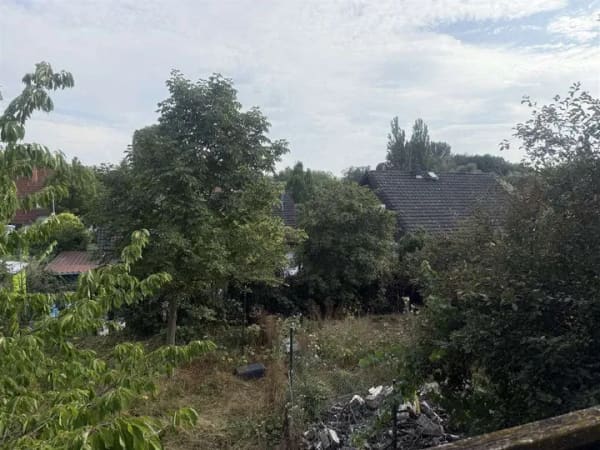 Immobilie in Ebertsheim - Wohnhaus mit Doppelgarage und großem Grundstück - Bild 1