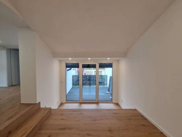 Immobilie in Beselich - Charmantes Einfamilienhaus - komplett renoviert und modernisiert - Bild 0