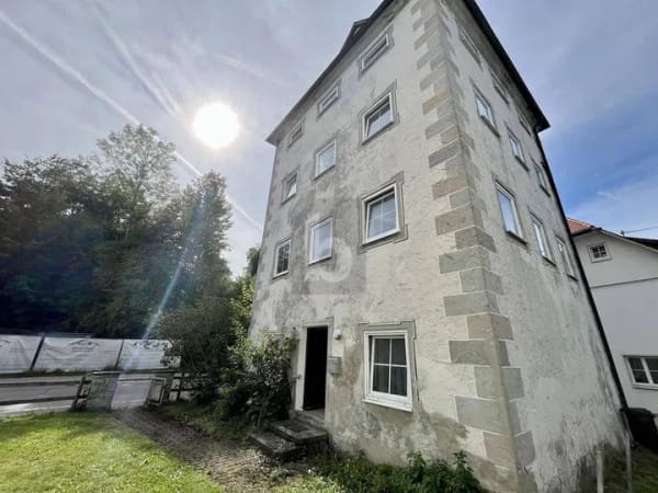 Immobilie in Isny im Allgäu - VIEL RAUM FÜR IHRE IDEEN IN BESTER LAGE - Bild 0