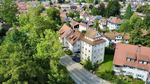 Immobilie in Isny im Allgäu - VIEL RAUM FÜR IHRE IDEEN IN BESTER LAGE - Bild 1