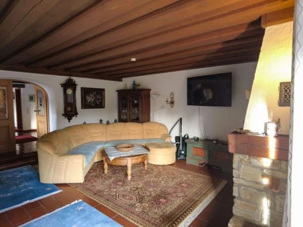 Immobilie in Altdorf bei Nürnberg - Großzügiges Familienhaus mit ca. 210 m² Wohnfläche & 800 m² Grundstück in Altdorf-Hagenhausen - Bild 3