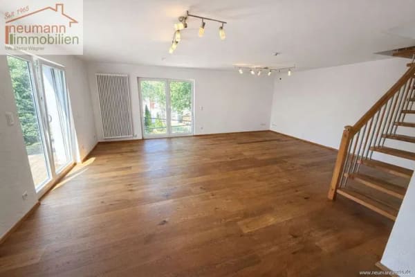 Immobilie in Puderbach - Großzügiges Einfamilienhaus mit modernem Anbau und viel Potenzial - Bild 2