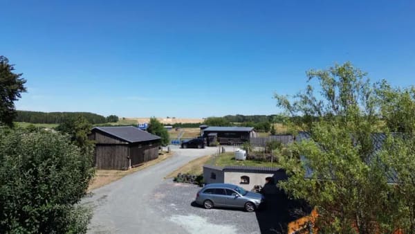 Immobilie in Rosenbach/Vogtland - Bäuerliches Anwesen im Dreiländereck Sachsen/Bayern/Thüringen mit 2 Wohngebäuden, Scheune, Land - Bild 3