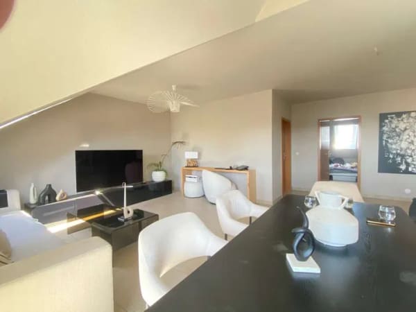 Immobilie in Rennerod - Sehr schöne Dachgeschosswohnung in Rennerod für Eigenutzer und Kapitalanleger - Bild 3