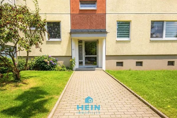 Immobilie in Lößnitz - Solide Kapitalanlage in gepflegter Wohnanlage – Balkon, Stellplatz und Mieter vorhanden - Bild 3