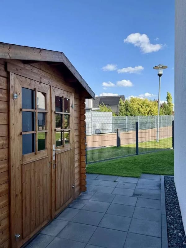 Immobilie in Leiferde - Neuwertig, hochwertig und energieeffizient : 5-Zimmer-Architekten-Stadthaus mit Garten - Bild 1