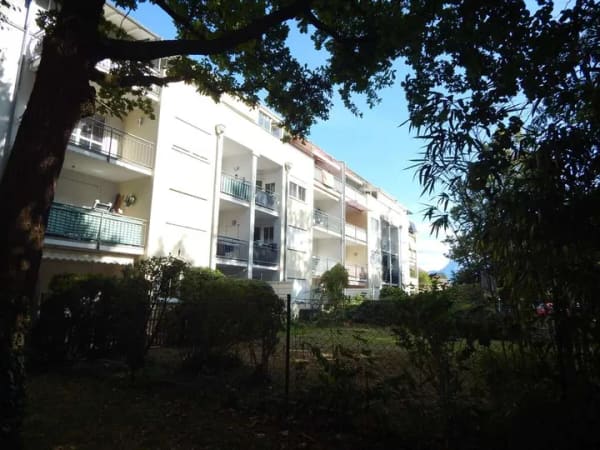 Immobilie in Freilassing - Charmante 1-Zimmer-Wohnung mit Tiefgarage in Freilassing – ideal für Singles - Bild 1