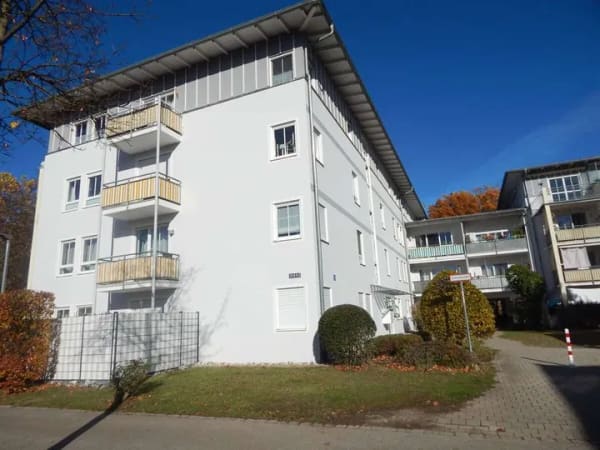 Immobilie in Freilassing - Charmante 1-Zimmer-Wohnung mit Tiefgarage in Freilassing – ideal für Singles - Bild 2