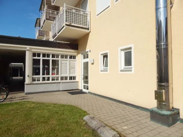 Immobilie in Freilassing - Gepflegte 1-Zi-Wohnung im Zentrum von Freilassing - Ideal für Singles, Pendler oder Kapitalanleger - Bild 1