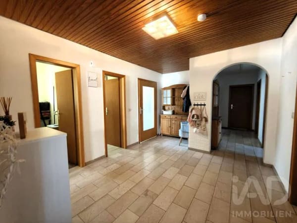 Immobilie in Bockenau - 228 m² für Ihre Wohnträume! Familienhaus mit vermieteter Einliegerwohnung in Bockenau - Bild 1