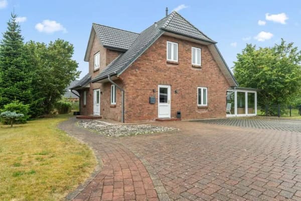 Immobilie in Struckum - Einfamilienhaus nördlich von Husum in 25821 Struckum - Bild 0