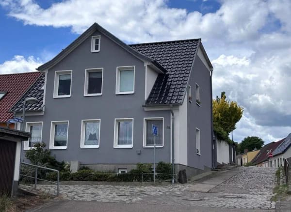 Immobilie in Wolgast - sehr schönes Ein-/Zweifamilienhaus in Wolgast zu verkaufen - Bild 0