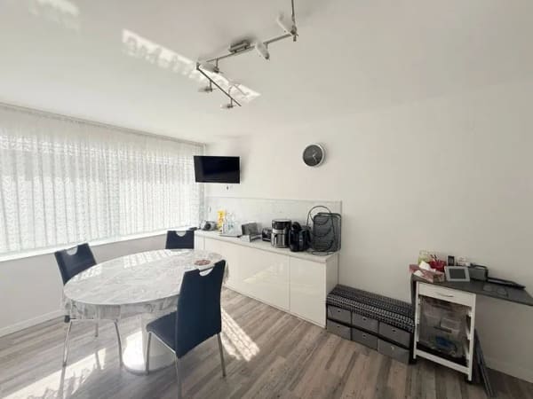 Immobilie in Grafenwöhr - Sehr schöne Eigentumswohnung im EG mit Garage zu verkaufen !!! - Bild 2
