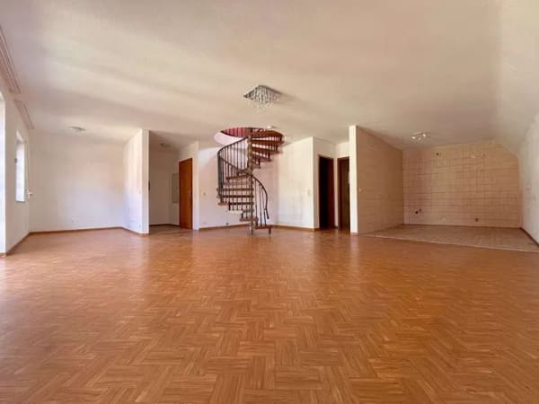 Immobilie in Gernsbach - Zentrale Lage: 3-Zimmer Maisonettewohnung zur freien Gestaltung - Bild 0