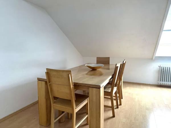 Immobilie in Mühlhausen-Ehingen - Ruhig wohnen im Hegau: 3-Zi.-DG-Wohnung mit Gartenanteil & Garage - Bild 3