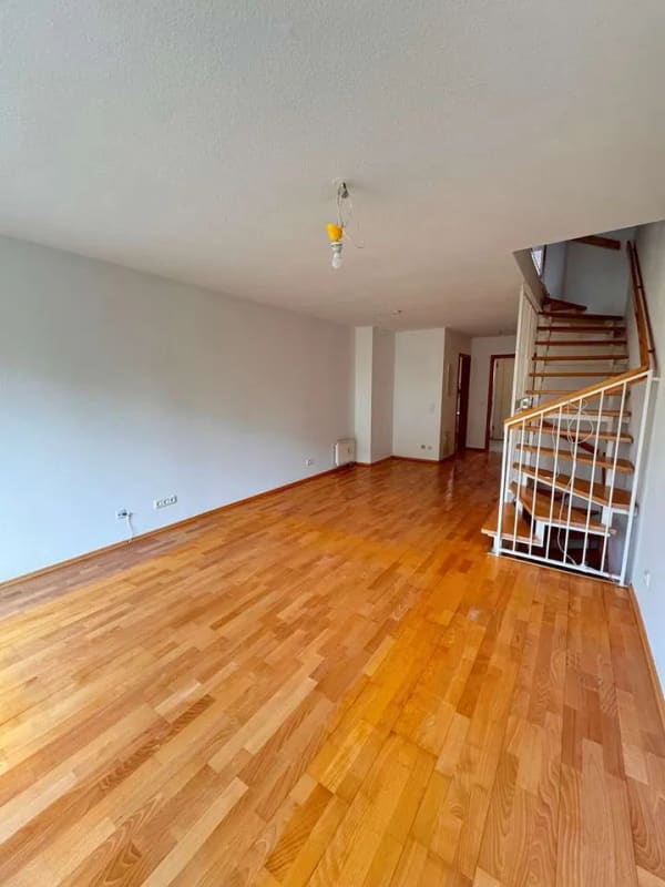 Immobilie in Nuthetal - Bezugsfreie Wohnung/ wie ein Haus, mit Garten und Stellplatz, EBK, 4 Zimmern, 120 m² Nutzfl. - Bild 3